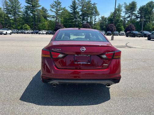 Scarlet Ember Tintcoat 2026 Nissan Altima SV AWD