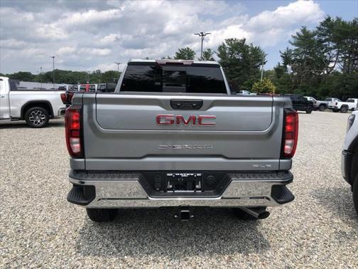 2025 GMC Sierra 2500 SLE