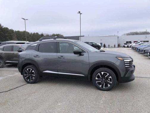Gun Metallic 2026 Nissan Kicks SV