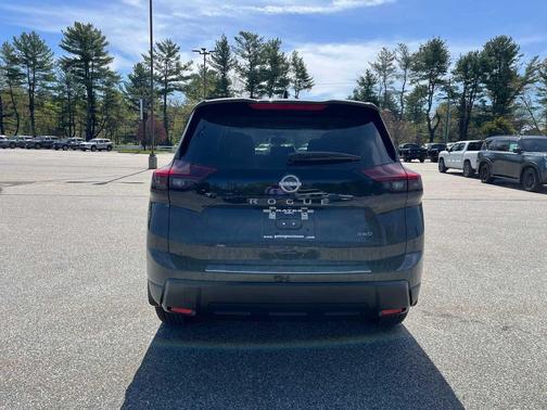 Super Black 2026 Nissan Rogue SV