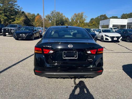 Super Black 2026 Nissan Altima SV AWD