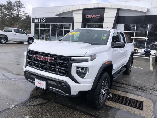 2023 GMC Canyon AT4