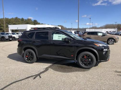 2025 Nissan Rogue Rock Creek