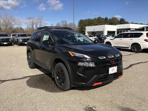 2025 Nissan Rogue Rock Creek