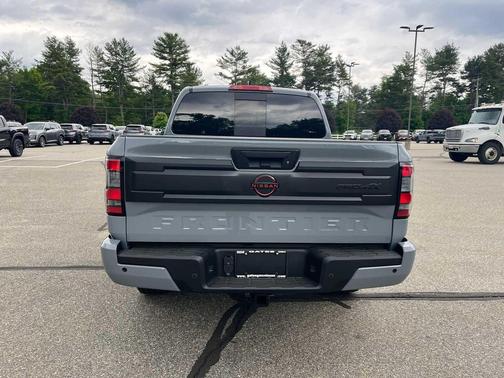 Boulder Gray Pearl 2026 Nissan Frontier PRO-4X