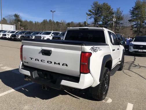 2024 Toyota Tacoma TRD Off Road