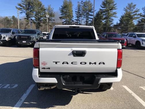 2024 Toyota Tacoma TRD Off Road
