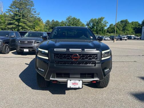 Super Black 2026 Nissan Frontier PRO-4X