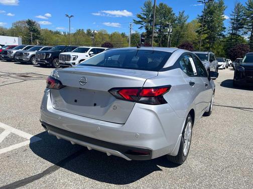 Brilliant Silver Metallic 2025 Nissan Versa 1.6 S