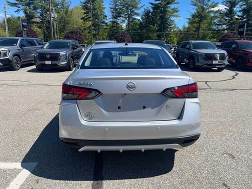 Brilliant Silver Metallic 2025 Nissan Versa 1.6 S