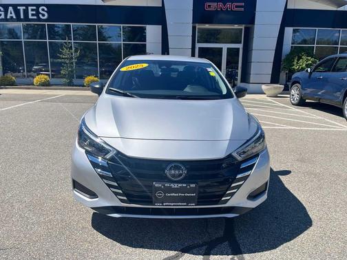 Brilliant Silver Metallic 2025 Nissan Versa 1.6 S