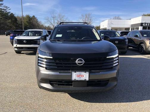 Gun Metallic 2026 Nissan Kicks SV