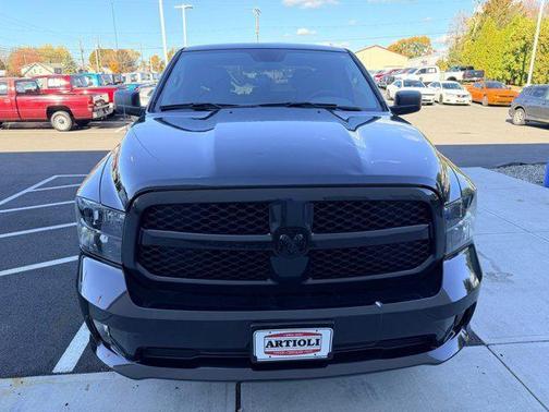 2019 RAM 1500 Classic Express Quad Cab 4x4 64' Box