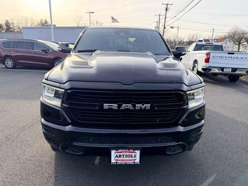 2021 RAM 1500 Laramie Crew Cab 4x4 57' Box