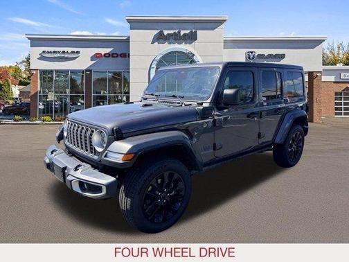 Granite Crystal Clearcoat Metallic 2025 Jeep Wrangler 4xe Sahara