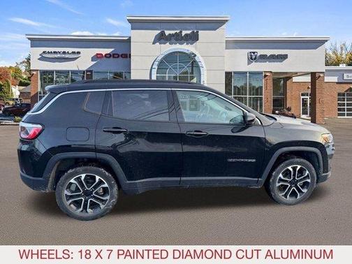 Diamond Black 2022 Jeep Compass Limited