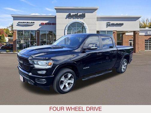 Diamond Black 2021 RAM 1500 Laramie