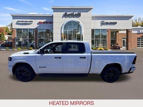 Bright White Clearcoat 2026 RAM 1500 Big Horn/Lone Star