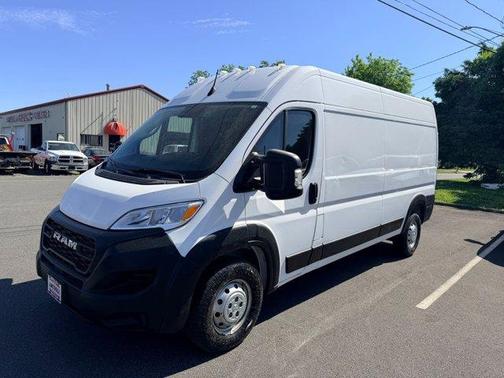 Bright White Clearcoat 2023 RAM ProMaster 2500 High Roof