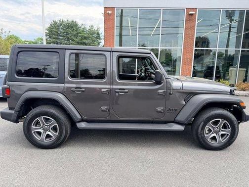 Granite Crystal Clearcoat Metallic 2022 Jeep Wrangler Unlimited Sport