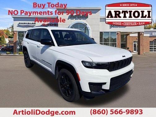 Bright White Clearcoat 2025 Jeep Grand Cherokee L Laredo