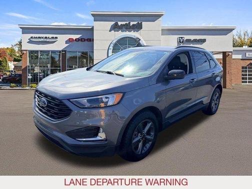 Gray Metallic 2023 Ford Edge SEL