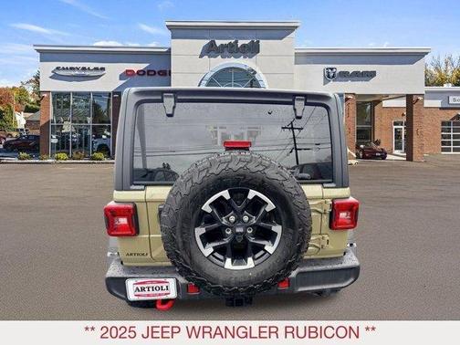 41 2025 Jeep Wrangler Rubicon