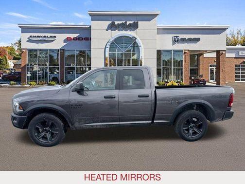 Granite Crystal Clearcoat Metallic 2022 RAM 1500 Classic SLT