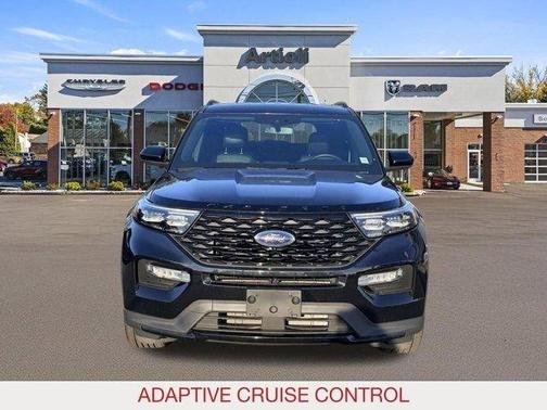 Black Metallic 2023 Ford Explorer ST-Line