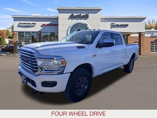 2019 RAM 2500 Longhorn Crew Cab 4x4 64' Box