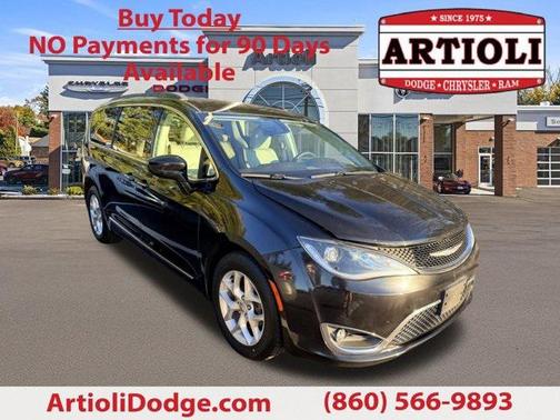 2017 Chrysler Pacifica Touring-L