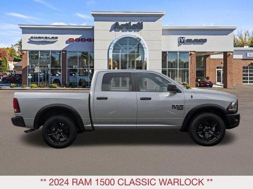 2024 RAM 1500 Classic Warlock Crew Cab 4x4 57' Box