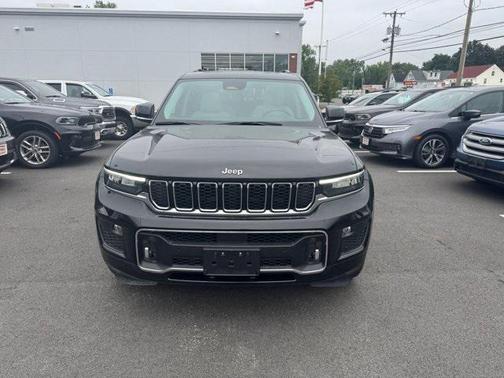 2022 Jeep Grand Cherokee L Overland 4x4