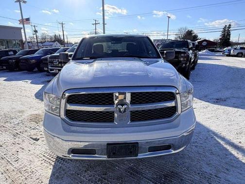2024 RAM 1500 Classic SLT Quad Cab 4x4 64' Box