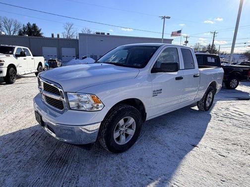 2024 RAM 1500 Classic SLT Quad Cab 4x4 64' Box