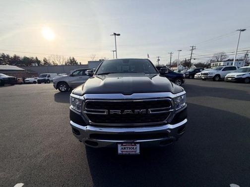 2022 RAM 1500 Big Horn Crew Cab 4x4 57' Box