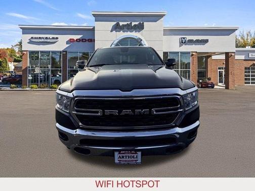 2022 RAM 1500 Big Horn Crew Cab 4x4 57' Box