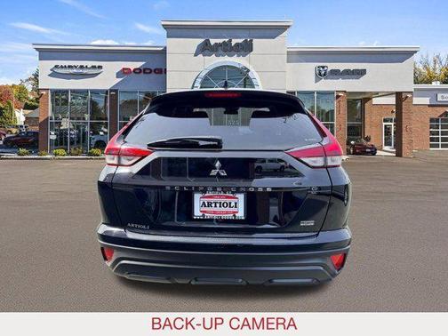 Black 2024 Mitsubishi Eclipse Cross LE