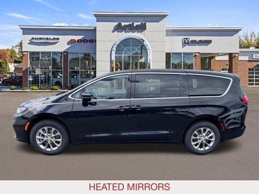 Diamond Black 2026 Chrysler Pacifica Select