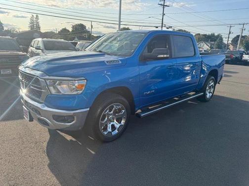 2022 RAM 1500 Big Horn Crew Cab 4x4 57' Box