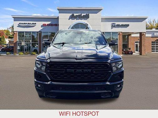 2022 RAM 1500 Big Horn Crew Cab 4x4 57' Box