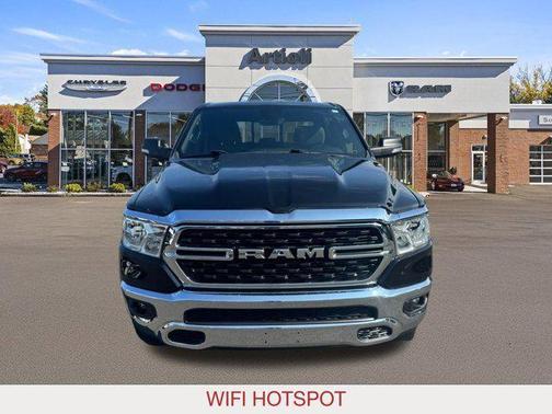 2022 RAM 1500 Big Horn Crew Cab 4x4 57' Box
