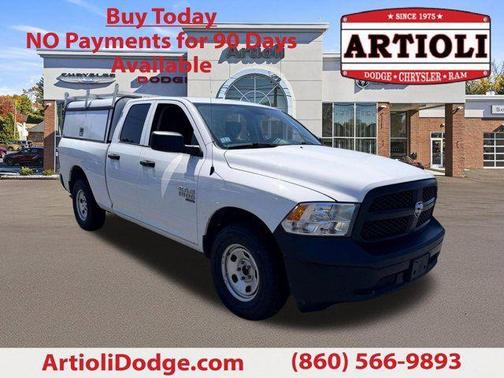 Bright White Clearcoat 2022 RAM 1500 Classic Tradesman