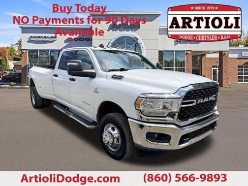 Bright White Clearcoat 2023 RAM 3500 Big Horn