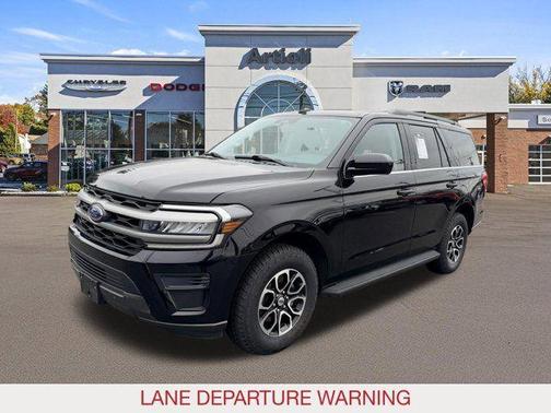 Black Metallic 2024 Ford Expedition XLT