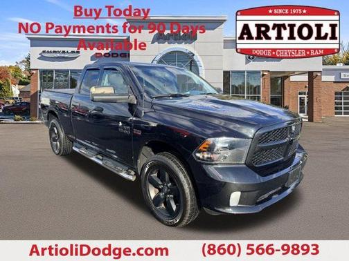 2018 RAM 1500 Express Quad Cab 4x4 64' Box