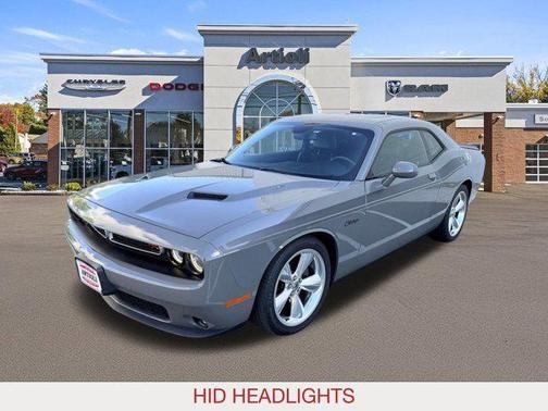 2017 Dodge Challenger R/T Plus