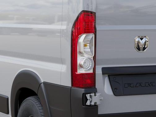 Bright White Clearcoat 2026 RAM ProMaster 2500 High Roof