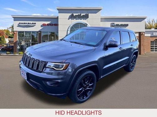 2021 Jeep Grand Cherokee Laredo X 4x4