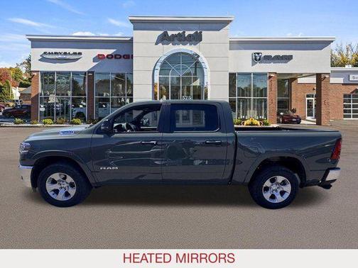 Bright White Clearcoat 2026 RAM 1500 Big Horn/Lone Star